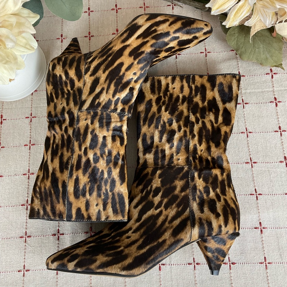 Vince Camuto Rastel3 Animal Print Dyed Cow Hair Bootie Mid Calf Boots Sz 7.5 - Picture 5 of 6